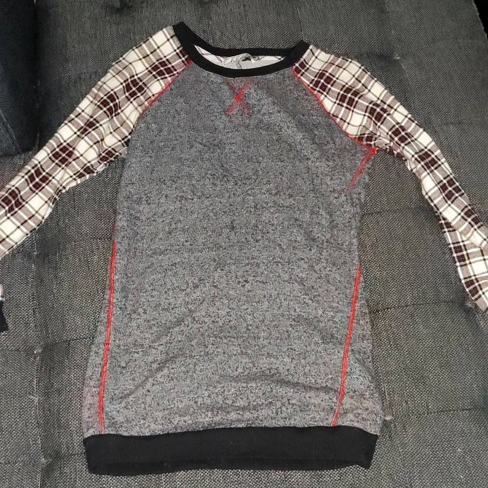 Chloe K plaid sleeved shirt